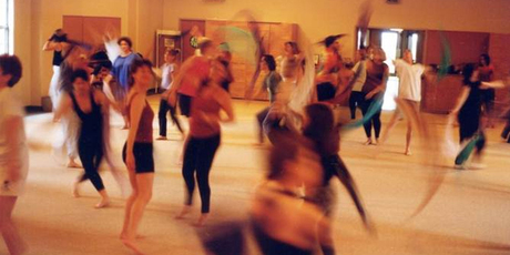 Yoga Meets Dance.