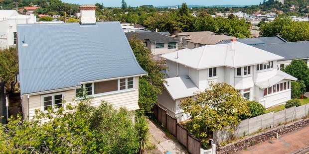 155 to 157 Remuera Rd are in an area zoned for intensifying development.