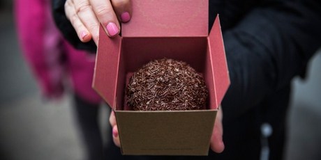A delicious cupcake ordered from a Cupcake ATM created by Sprinkles bakery in New York City. Photo / AFP