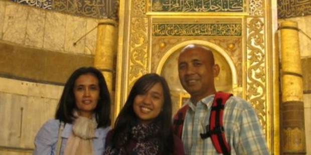 Zaharie Ahmad Shah, his wife Faiza Khanum Mustafa Khan and their daughter, seen here in a Facebook photo from July 2013.