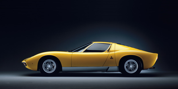 Lamborghini made just 338 of the sports car model owned by Rod Stewart - being sold for just under $1.9 million.