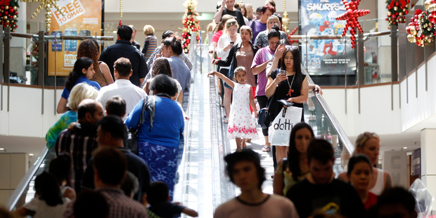 Forty four per cent of the 750 New Zealanders surveyed this month said the gap between the rich and poor had got a lot bigger over the past six years. Photo / Chris Gorman