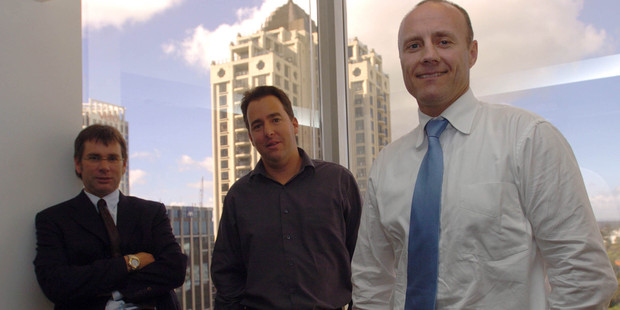 Simon Botherway (right) with Paul Glass (centre) and Andrew South (left) in a 2004 photo of the popular Brook Asset Management team. Photo / NZ Herald