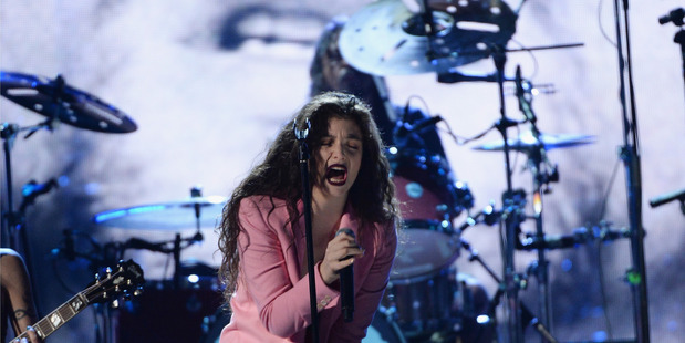 Lorde and Dave Grohl perform at the 29th Rock and Roll Hall of Fame induction ceremony in New York. Photo/Getty.
