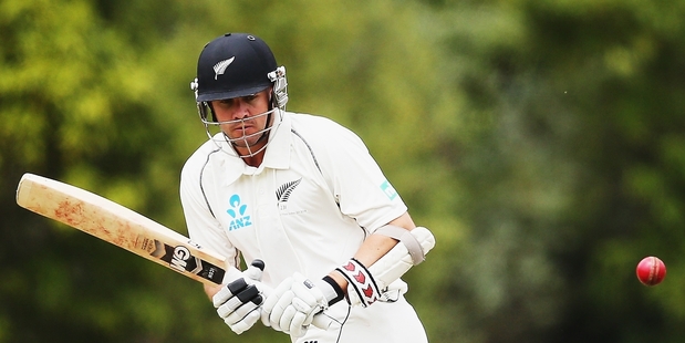 Peter Fulton stays in the NZ squad despite a wretched run of home form this season. Photo / Getty Images
