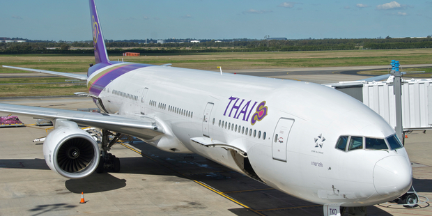 The service aboard TG491 was great: regular water top-ups and hot towels came before you could ask for them. Photo / Creative Commons image by Flickr user Aero Icarus
