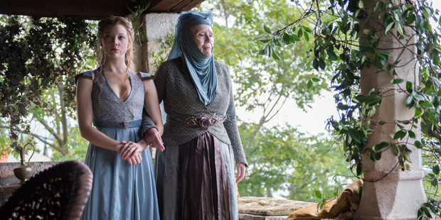 Lady Olenna Tyrell has a lot to teach Margaery about married life.