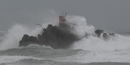 http://media.nzherald.co.nz/webcontent/image/jpg/201416/SCCZEN_170414jb04bop_460x230.jpg