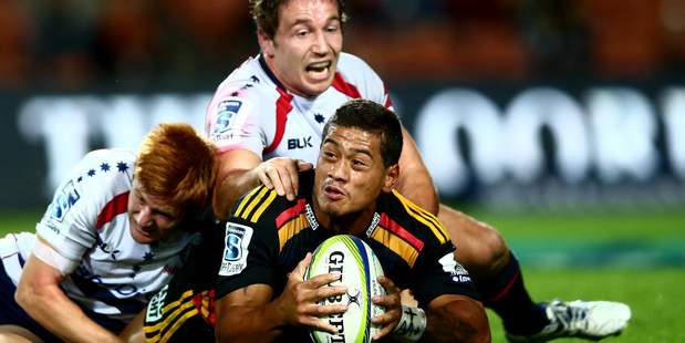 Chiefs excellent halfback Augustine Pulu in action.