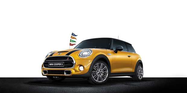 The new Mini Hatch will recreate a classic chase scene from the Kiwi film class Goodbye Pork Pie.