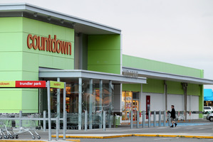 The Commerce Comission is investigating claims of blackmail and extortion by Countdown. Photo / APN