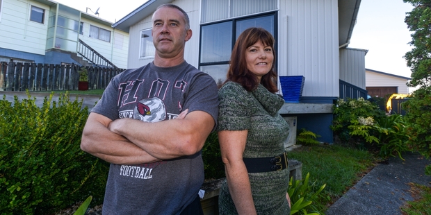 Simon Bragg and his wife Sandy changed to a fixed rate mortgage ahead of the OCR hike. Photo / Jason Dorday