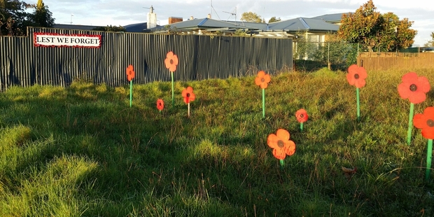 A thoughtful Anzac tribute in Huntly to our war heroes, snapped by Dave Yzendoorn.