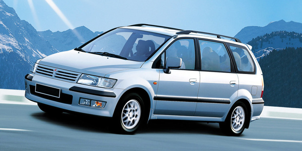 The young couple bought a used Mitsubishi Chariot with high kms on the clock.