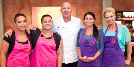 The finalists plus guest judge Matt Moran in the final of Masterchef NZ.