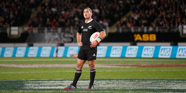 All Black Aaron Cruden attempts a penalty kick. Photo / Richard Robinson