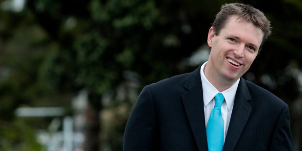 Colin Craig, leader of the Conservative Party, campaigning at the Stanmore Bay soccer fields. Photo / Richard Robinson