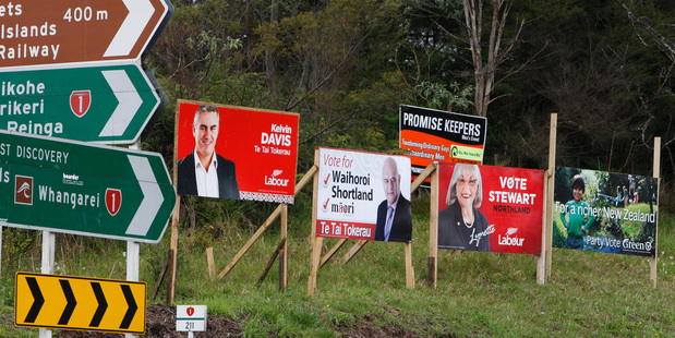 Auckland Transport is proposing new rules on the size and placement of election signs. Photo / File