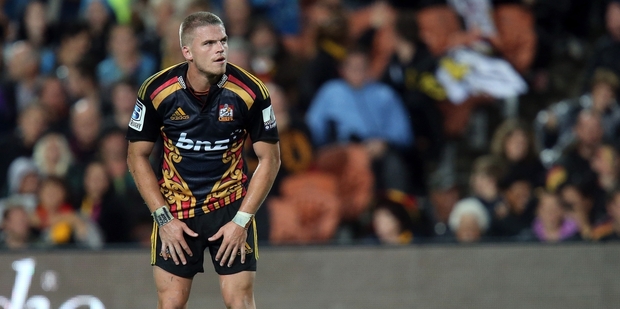 Gareth Anscombe has a better goal kicking percentage than Aaron Cruden but lags in most other areas. Photo / Getty Images