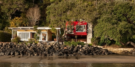 The Small Project Architecture Award went to the Arruba Bach, Waiuku. Photo / Simon Devitt