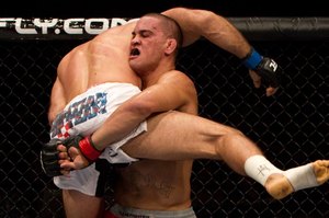 Kiwi James Te Huna will headline the UFC Fight Night with American Nate Marquardt. Photo / Getty Images