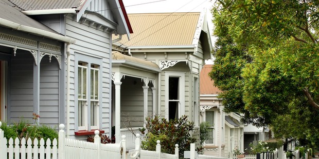 Auckland's population growth and lack of house building were behind the difference in house prices. Photo / APN