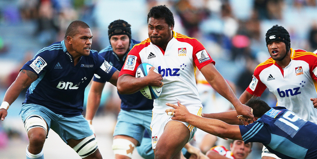 Join us here for tonight's live blog of the Super Rugby clash between the Blues and the Chiefs in New Plymouth. Photo / Getty Images.