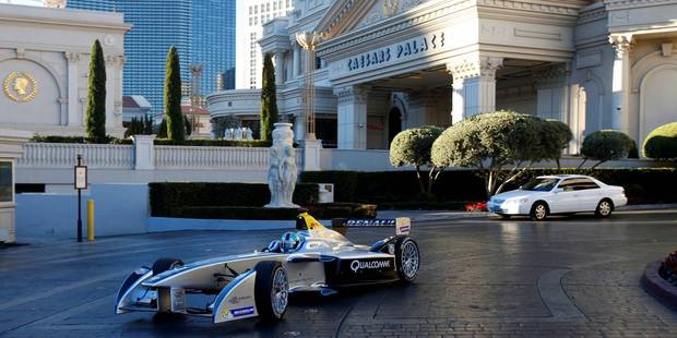 The Spark-Renault SRT 01E was driven along The Strip by Brazilian racing driver Lucas di Grassi.