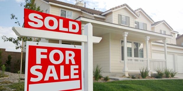 OPPORTUNITIES AHEAD: First-time buyers' chances of getting a foot on the property ladder will soar if lending restrictions are canned. PHOTO/FILE