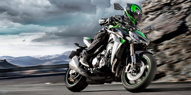 The Kawasaki Z1000 just laps up the corners.