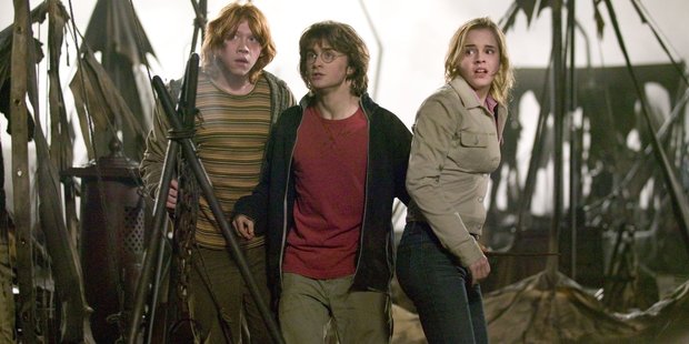 Forget Ron, many fans are writing their own happy ending for Harry Potter and Hermione.
