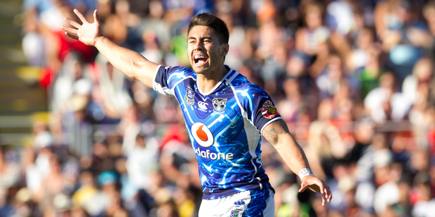 Shaun Johnson's kicking duties and high-speed game put him at risk of aggravating his injury. Photo / Richard Robinson