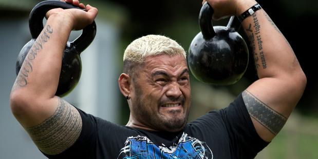 Mark Hunt's trainer believes if his charge can beat Roy Nelson he deserves UFC title shot. Photo / Brett Phibbs