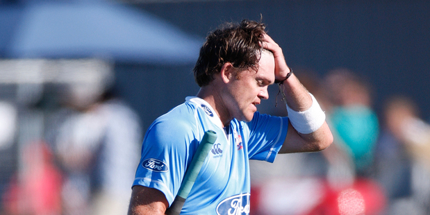 Former Black Cap Lou Vincent's alleged match fixing has left his former English county cricket coach and team-mates 'sickened' and 'digusted'. Photo / File.
