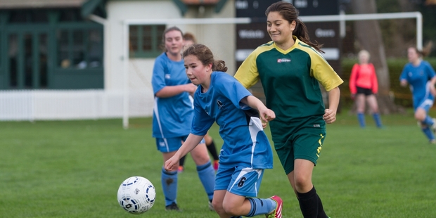 Wanganui Collegiate's Kate Wells on the ball against Wanganui High School last weekend. WHS won the encounter 3-1. Photo/Rob Van Dort