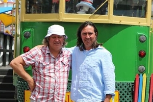 TV producer Phil Smith (left)
