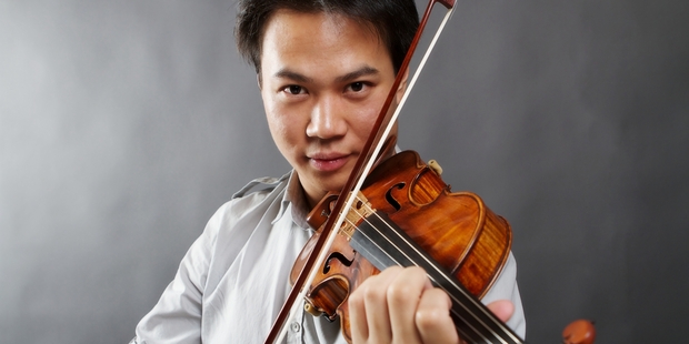 Soloist Nikki Chooi made the musical equivalent of a book you can't put down.