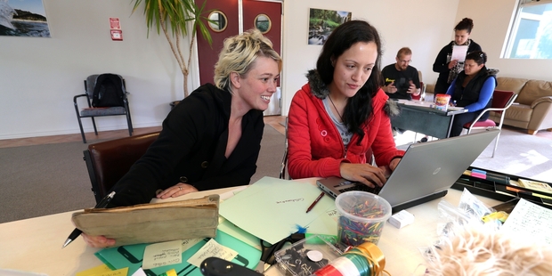 Derryn Williamson, left, and Jade Kake brainstorming at a jamming session in Whangarei. Photo / Jone Stone