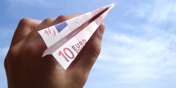 An Expedia survey found 18 per cent of Kiwis put aside money in a dedicated holiday savings fund. Photo / Thinkstock