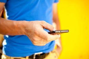 A warning to gents about keeping their mobile phone in the pocket of their pants.
Photo / 123RF