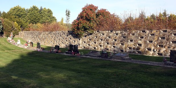 Auckland Council have proposed a bylaw to demand families gain official permission to scatter the ashes of loved ones in a public place. Photo / Lynda Feringa.