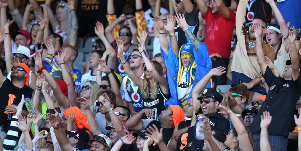 Fans during the finals on day two of the Dick Smith NRL Auckland Nines rugby league tournament at Eden Park in Auckland on 16 February 2014. Photo: www.photosport.co.nz