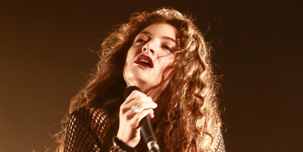Lorde sang at the party where $75,000 worth of Cristal champagne was apparently served to guests.