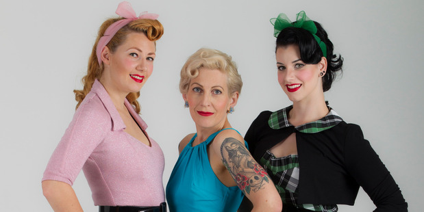 Rachael Pilcher, centre, with her Americana buddies Ceara O'Flaherty, left and Ella Webster, known as Miss Victory Violet, Miss Pinup 2014. Photo / Michael Craig