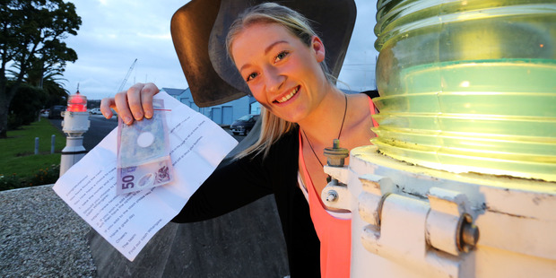 The search involves participants tracking down clues leading to a hidden amount of cash.