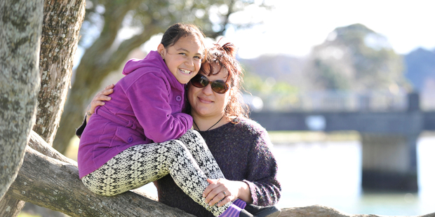 Giana-Lee Moore (left) and Aunty Jade Moore, who said the family was very proud of how calm FGiana-Lee was during her ordeal. Photo / APN