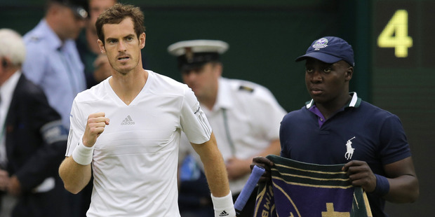 Andy Murray celebrates winning a point against Kevin Anderson. Photo / AP