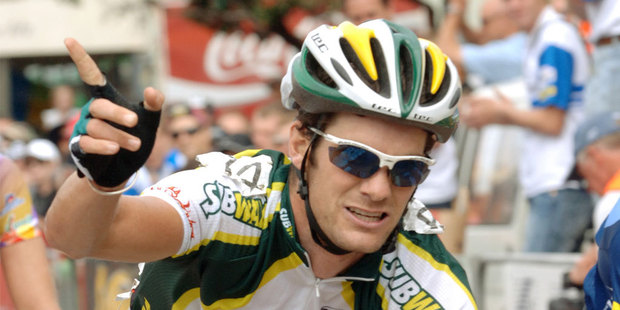 New Zealand cyclist Greg Henderson has been forced out of the Tour de France after crashing on the fourth stage to Lille today. Photo / File.
