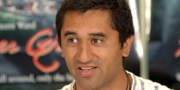 Cliff Curtis