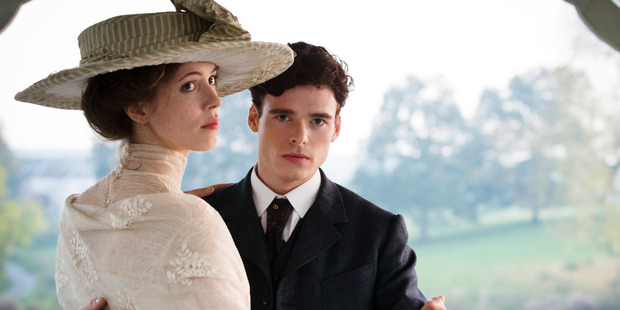 Rebecca Hall and Richard Madden.